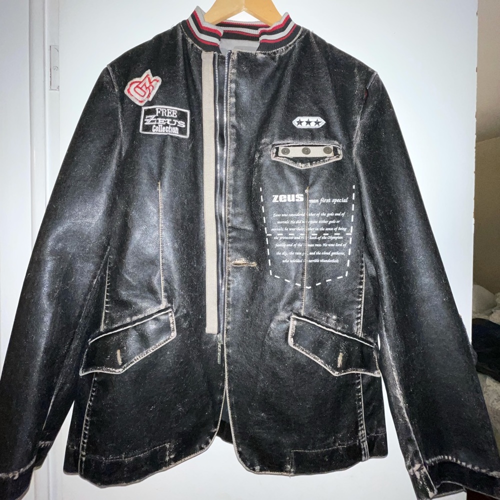 Leather coat! 😍 #man #trendy #fashion